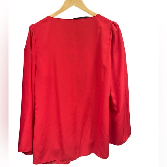 Gianni Bini Red Puff Bell Sleeve Drape Blouse Medium - Picture 2 of 4
